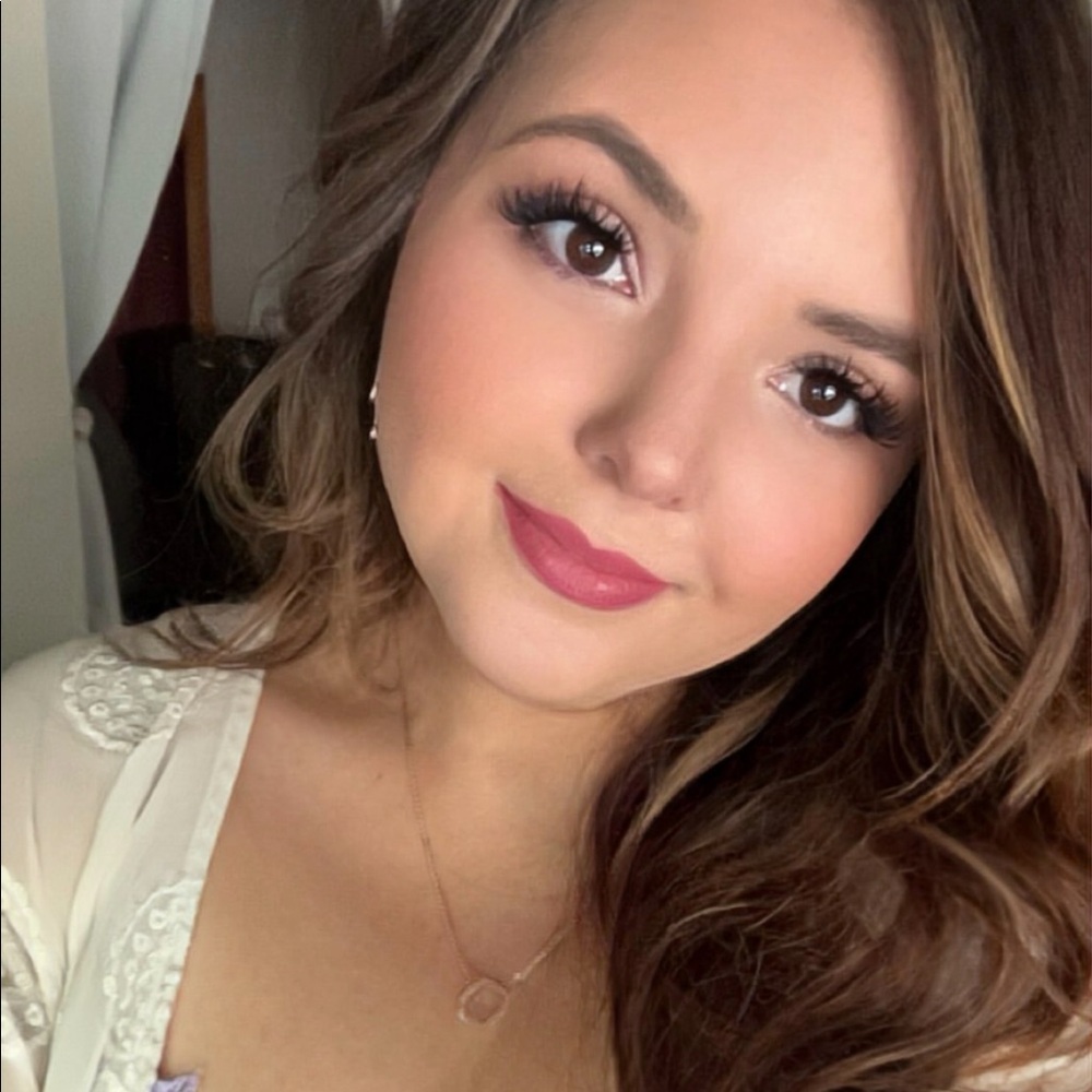 Meet your Posher, Brianna